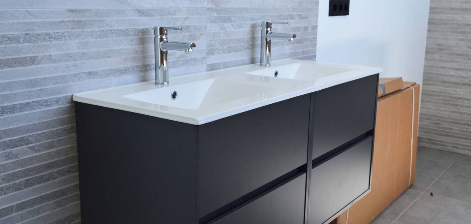 3 chambre Villa/Maison à vendre à La Romana avec piscine garage - 525 000 € (Ref: 8227628)