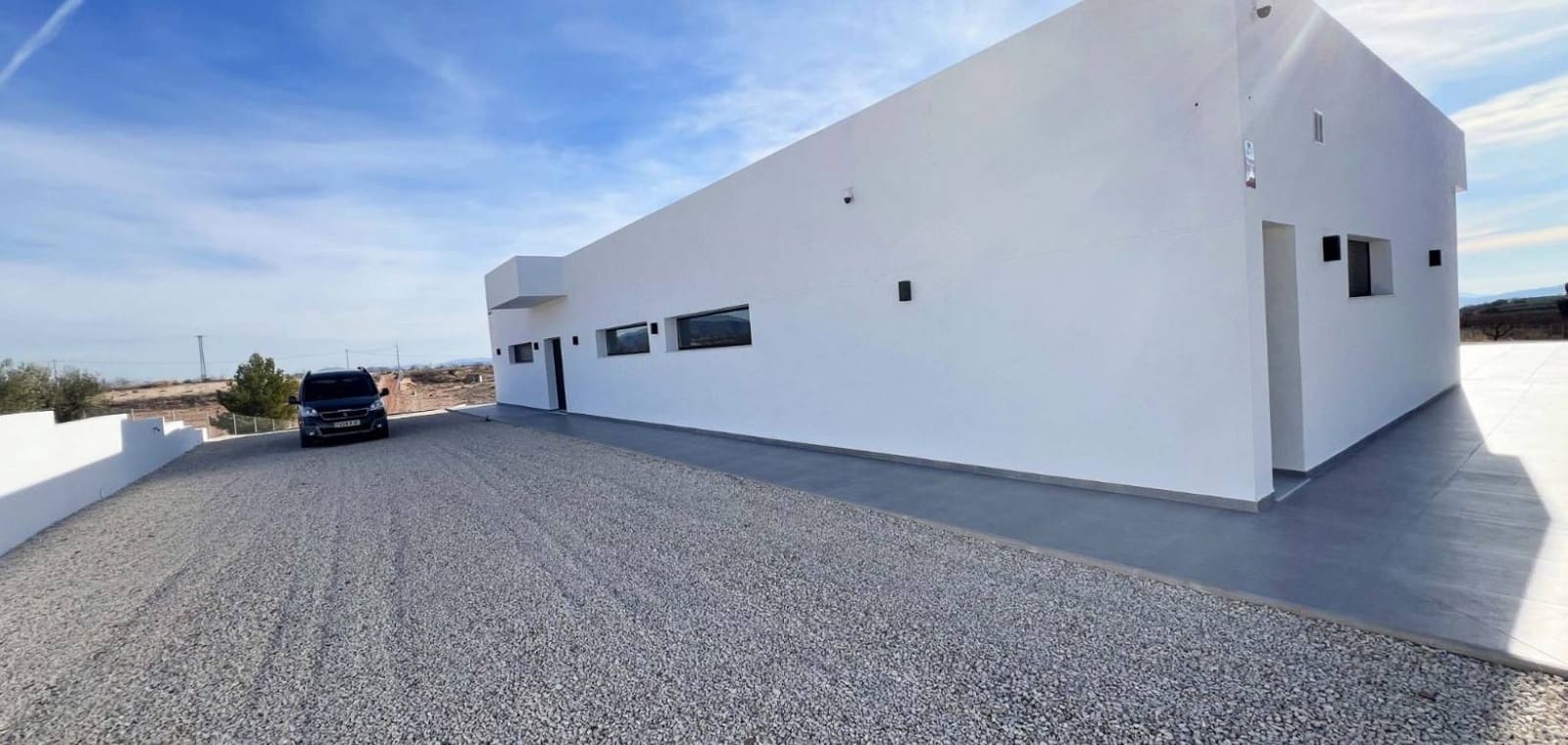 3 chambre Villa/Maison à vendre à La Romana avec piscine garage - 525 000 € (Ref: 8227628)