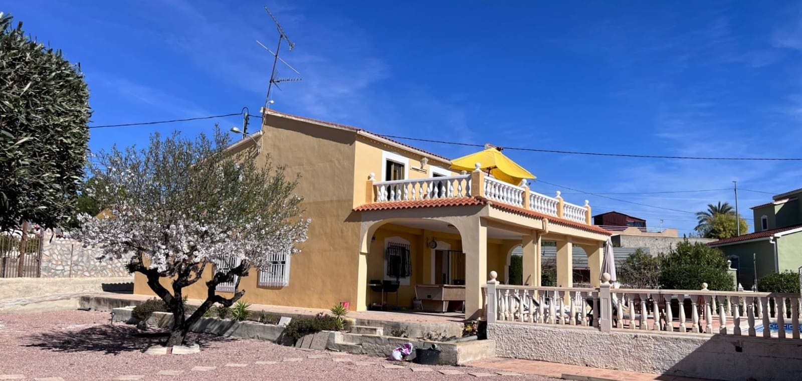 6 soverom Villa til salgs i Hondon de los Frailes med svømmebasseng garasje - € 299 950 (Ref: 8255452)