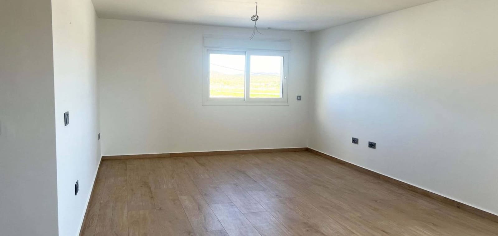 3 bedroom Villa for sale in Pinoso with pool - € 350,000 (Ref: 8425498)