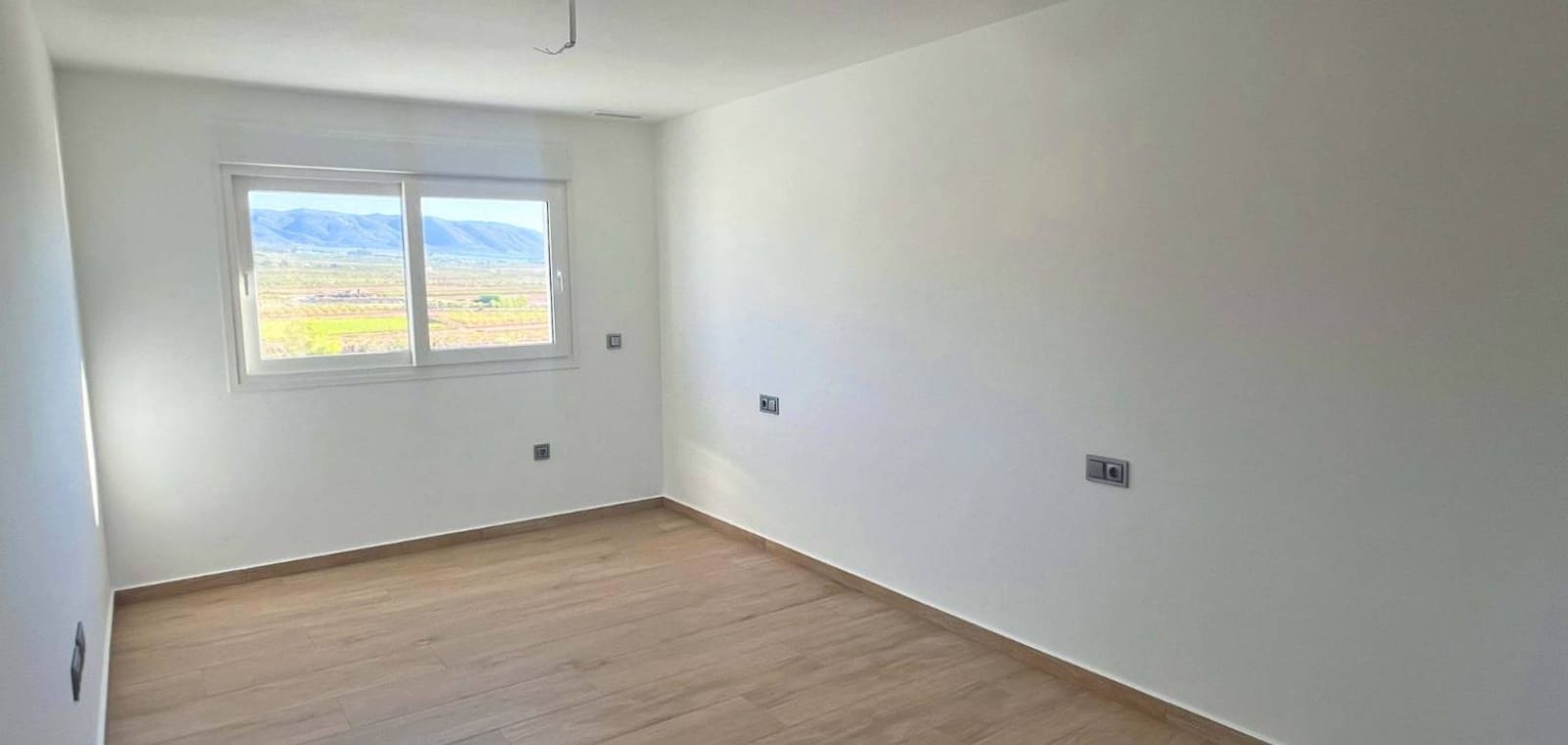 3 bedroom Villa for sale in Pinoso with pool - € 350,000 (Ref: 8425498)