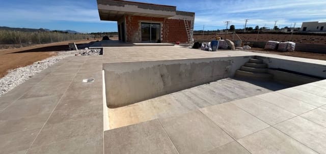 3 chambre Villa/Maison à vendre à Pinoso avec piscine - 350 000 € (Ref: 8425498)