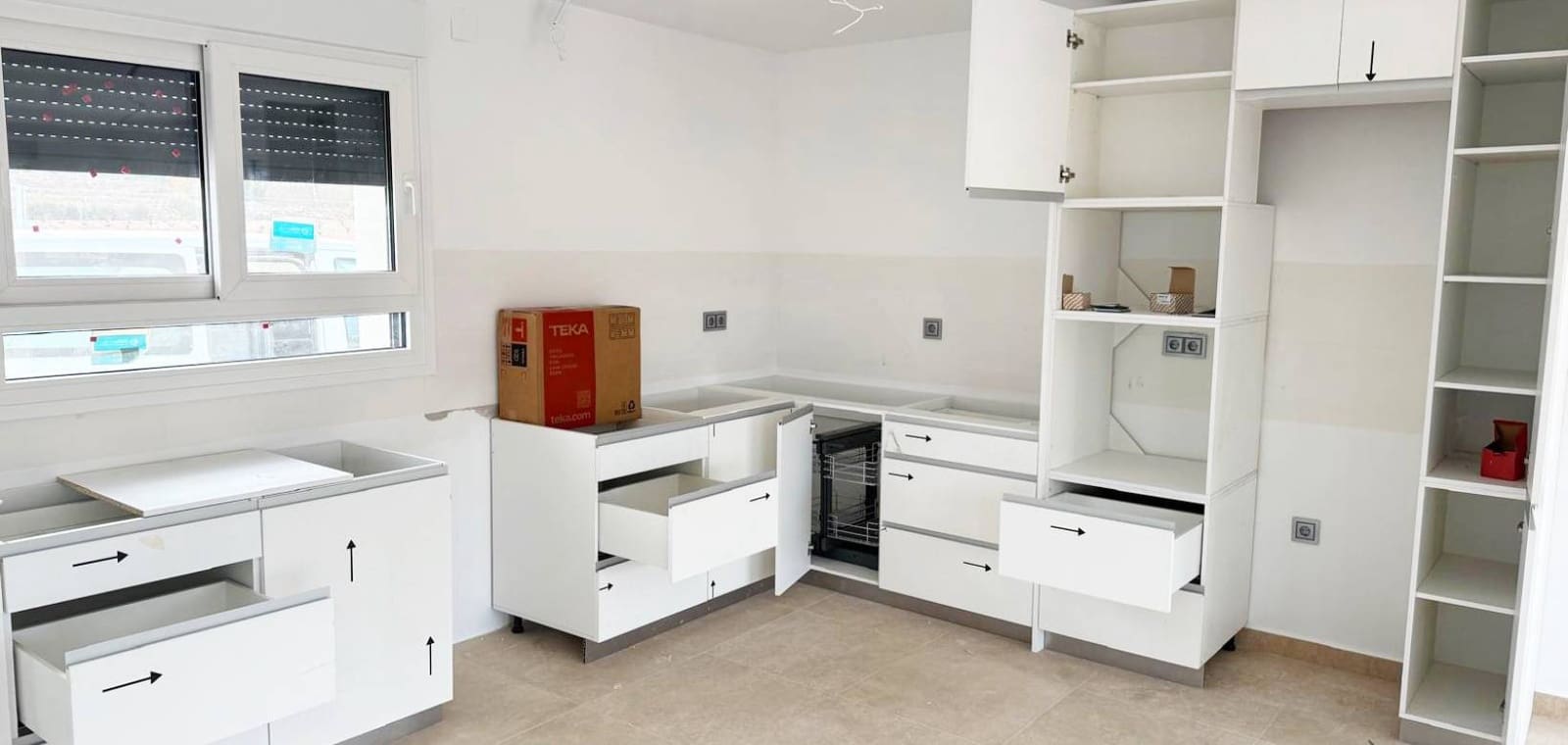 3 bedroom Villa for sale in Pinoso with pool - € 350,000 (Ref: 8425498)