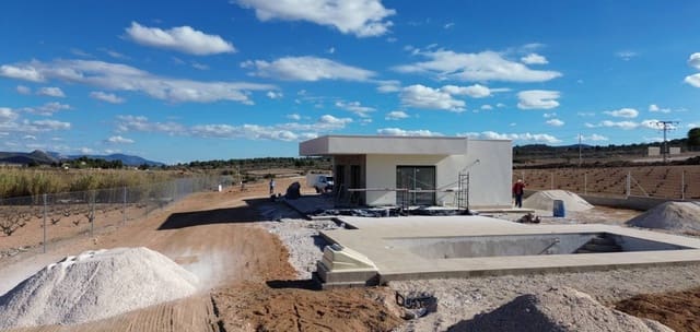 3 chambre Villa/Maison à vendre à Pinoso avec piscine - 350 000 € (Ref: 8425498)