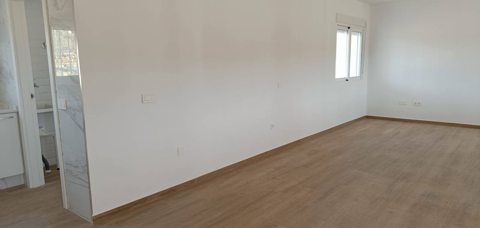 3 soveværelse Villa til salg i Macisvenda med garage - € 300.000 (Ref: 8665818)