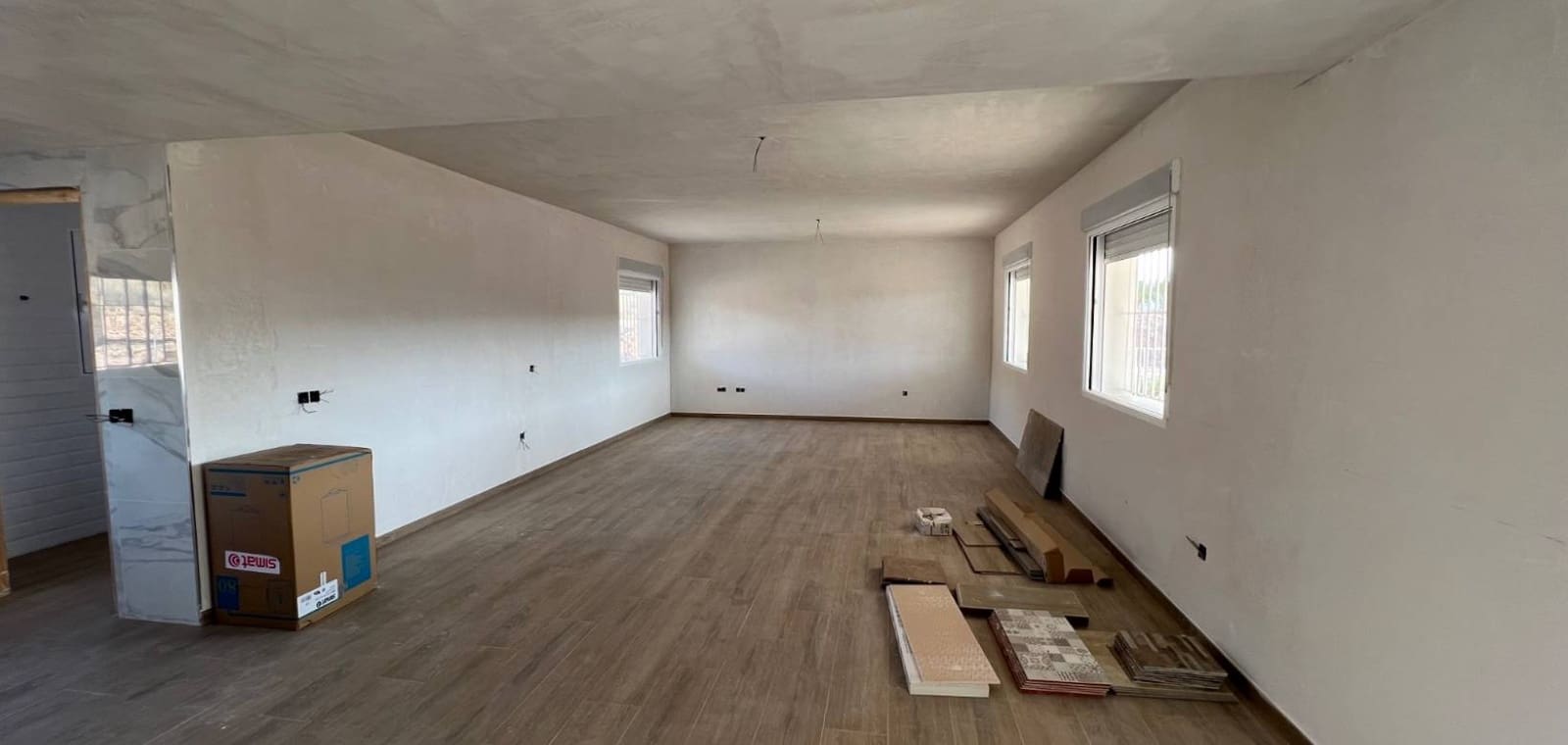 3 soveværelse Villa til salg i Macisvenda med garage - € 300.000 (Ref: 8665818)