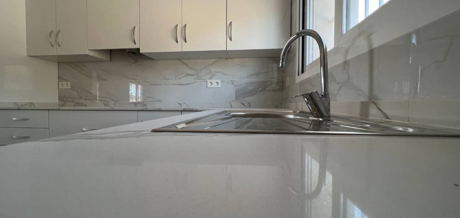 3 soveværelse Villa til salg i Macisvenda med garage - € 300.000 (Ref: 8665818)