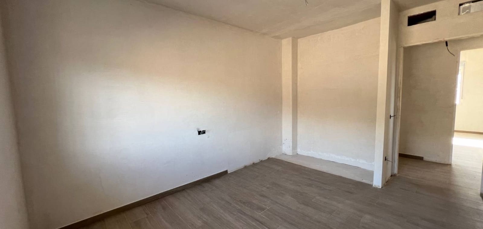 3 soveværelse Villa til salg i Macisvenda med garage - € 300.000 (Ref: 8665818)