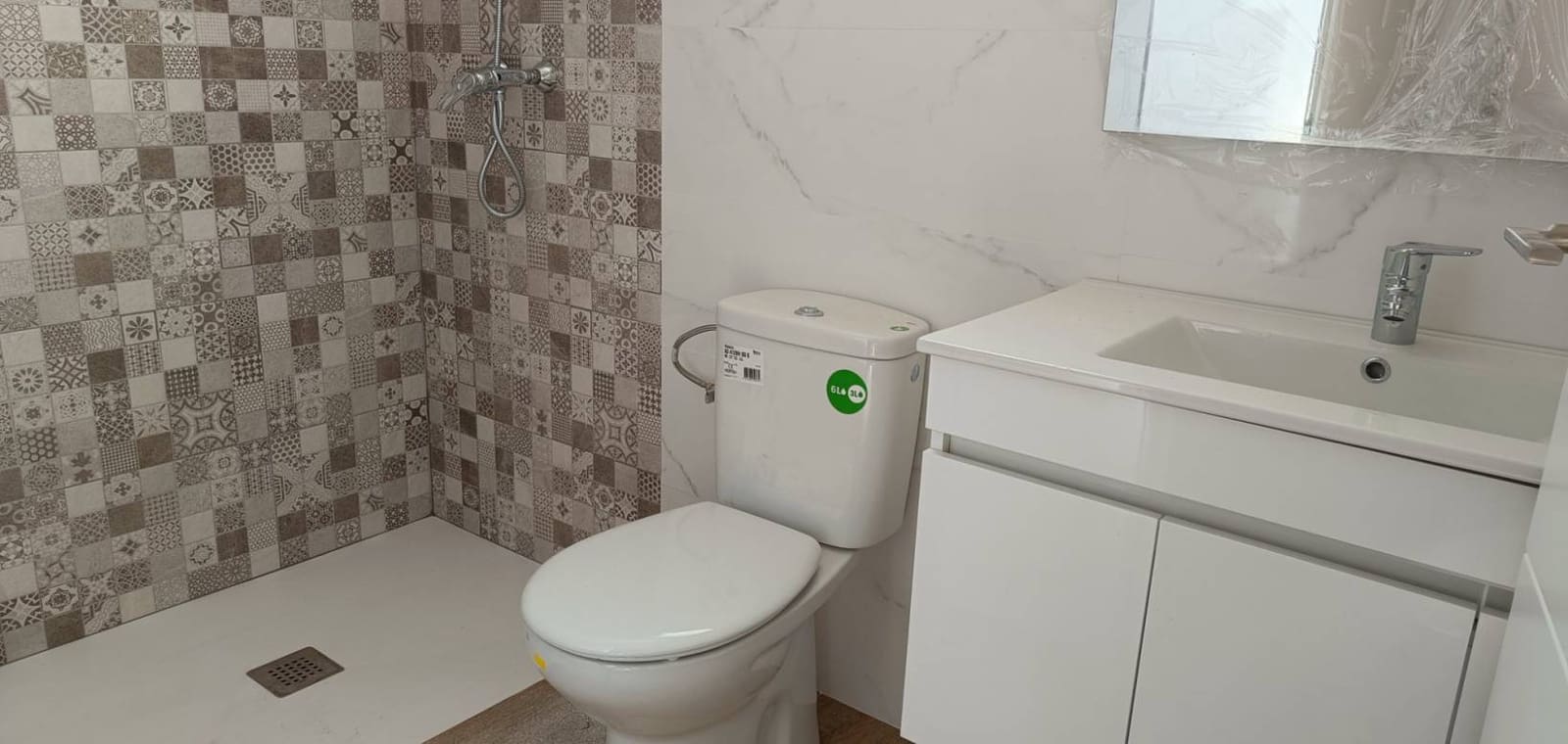 3 soveværelse Villa til salg i Macisvenda med garage - € 300.000 (Ref: 8665818)