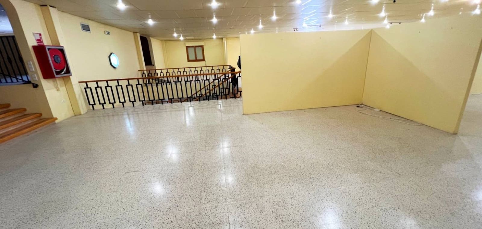 2 bedroom Commercial for rent in Hondon de los Frailes - € 2,000 (Ref: 8783069)