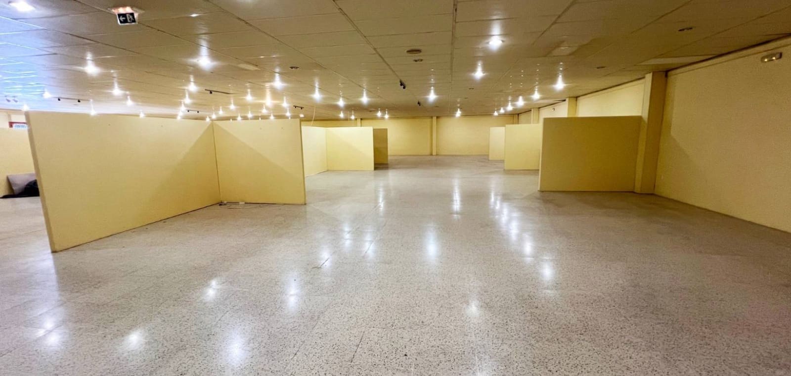 2 bedroom Commercial for rent in Hondon de los Frailes - € 2,000 (Ref: 8783069)