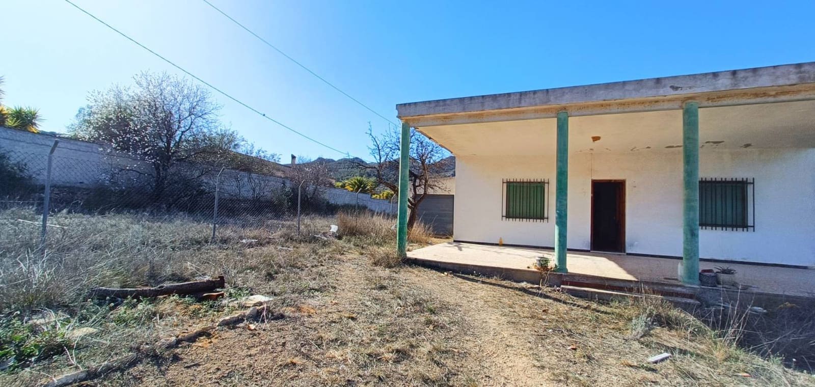 3 soveværelse Villa til salg i Hondon de los Frailes med swimmingpool garage - € 120.000 (Ref: 8783070)