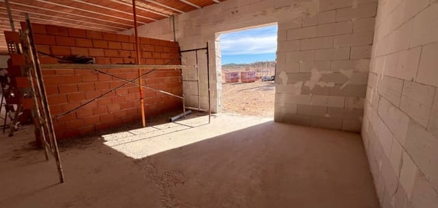 3 bedroom Villa for sale in Pinoso with pool - € 370,000 (Ref: 8837158)