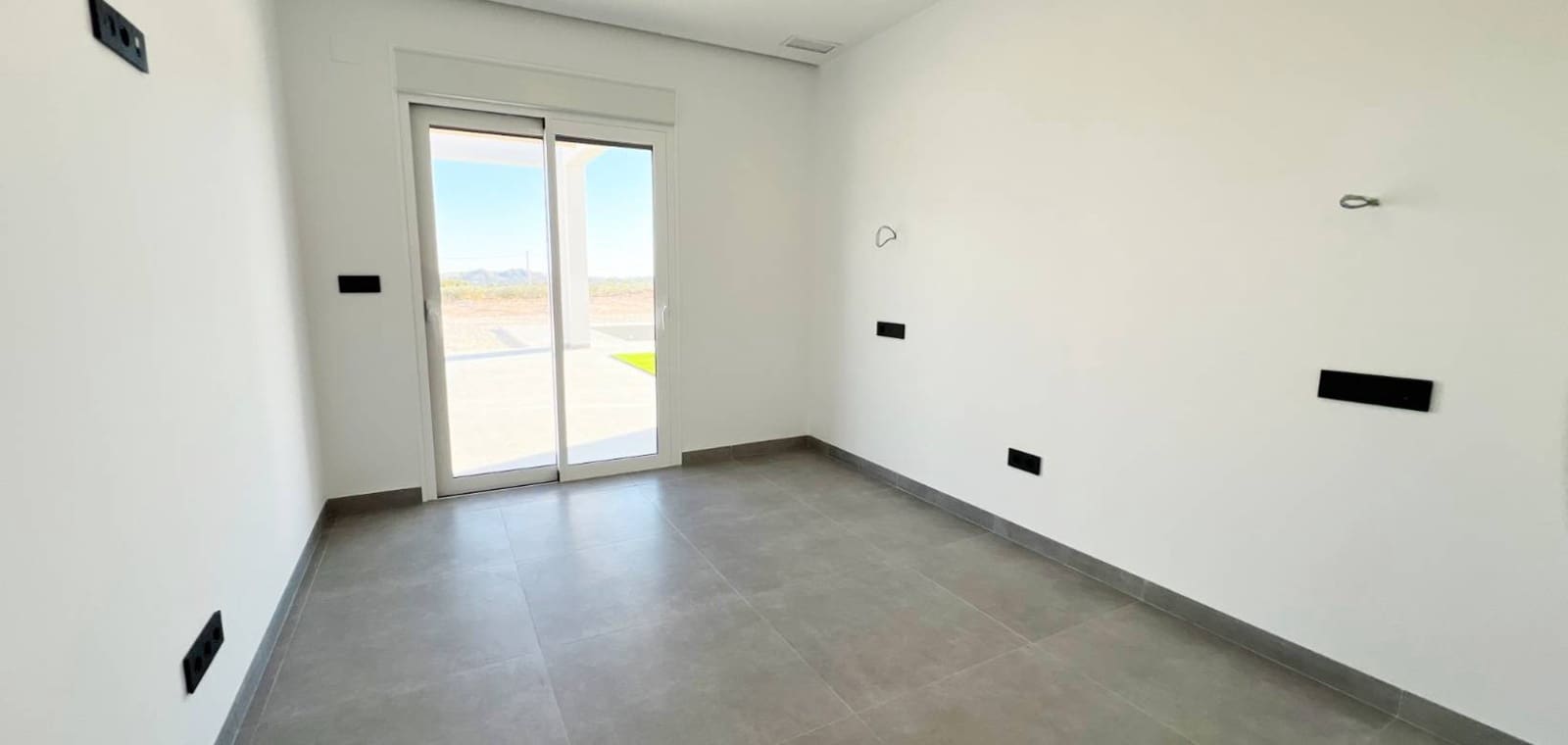 3 bedroom Villa for sale in La Romana with pool - € 470,000 (Ref: 8887021)