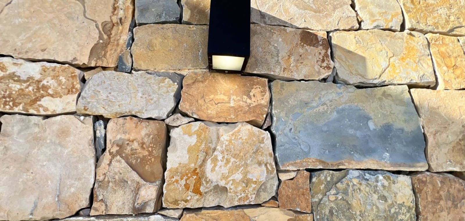 3 bedroom Villa for sale in La Romana with pool - € 470,000 (Ref: 8887021)