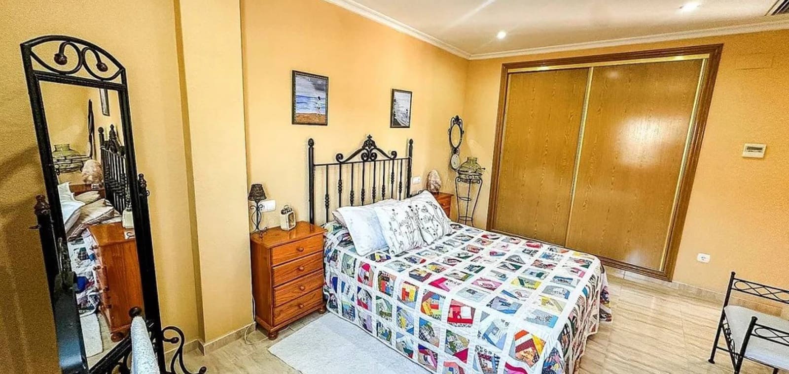 3 makuuhuone Omakotitalo myytävänä paikassa Hondon de los Frailes mukana 
autotalli - 179 000 € (Ref: 8983470)