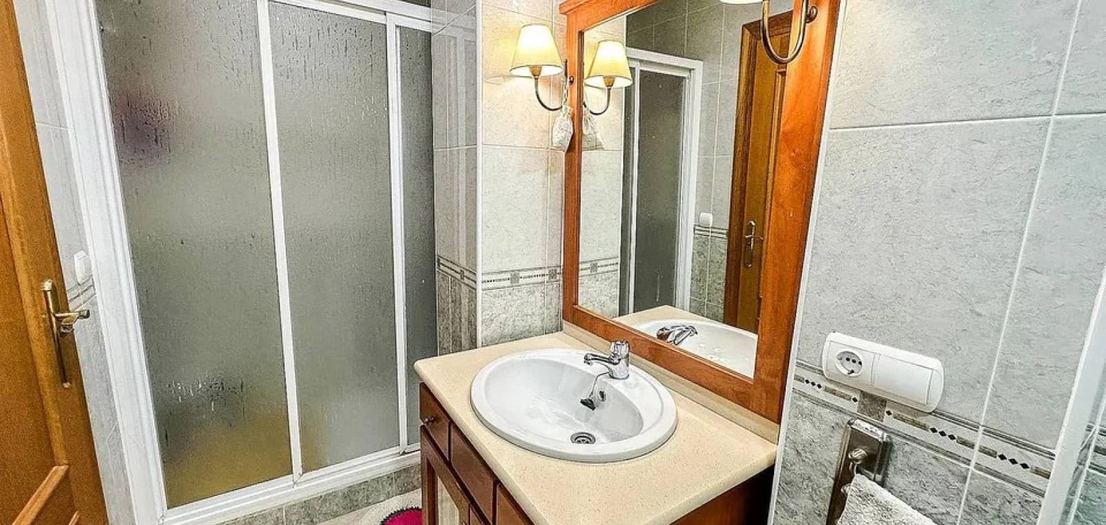 3 makuuhuone Omakotitalo myytävänä paikassa Hondon de los Frailes mukana 
autotalli - 179 000 € (Ref: 8983470)