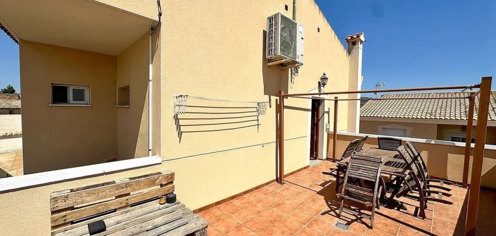 3 makuuhuone Omakotitalo myytävänä paikassa Hondon de los Frailes mukana 
autotalli - 179 000 € (Ref: 8983470)