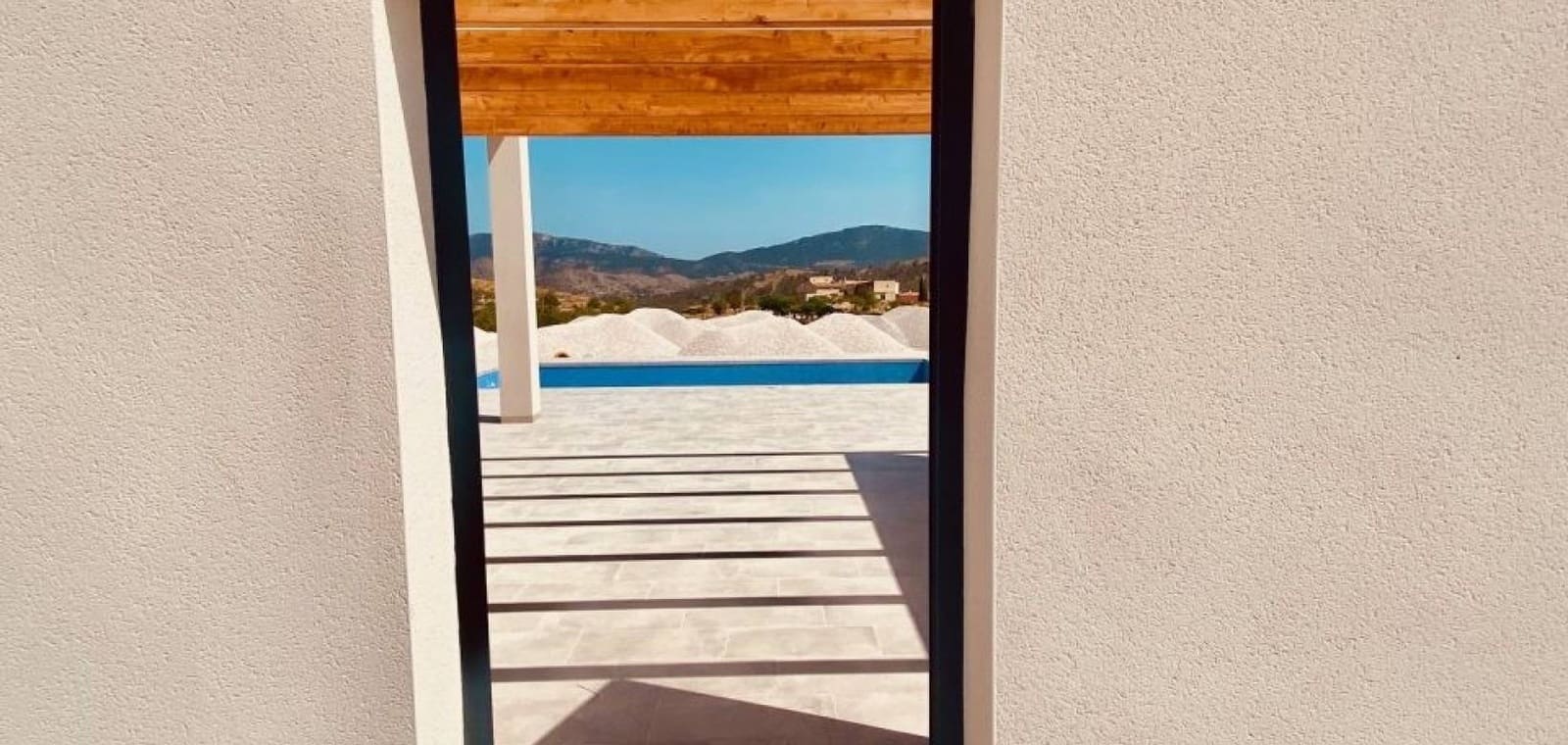 3 soverom Villa til salgs i Macisvenda med svømmebasseng garasje - € 359 500 (Ref: 9099882)