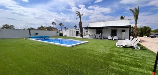 3 soveværelse Finca/Landehus til salg i La Marina, Elche / Elx med swimmingpool - € 425.000 (Ref: 9103744)