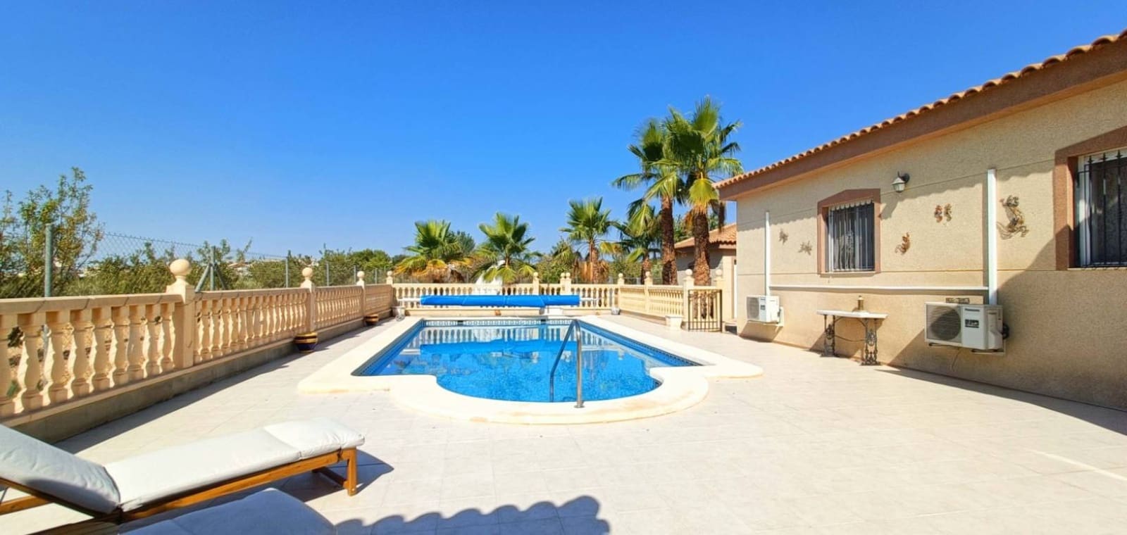 3 soverom Villa til salgs i Macisvenda med svømmebasseng garasje - € 295 000 (Ref: 9205485)