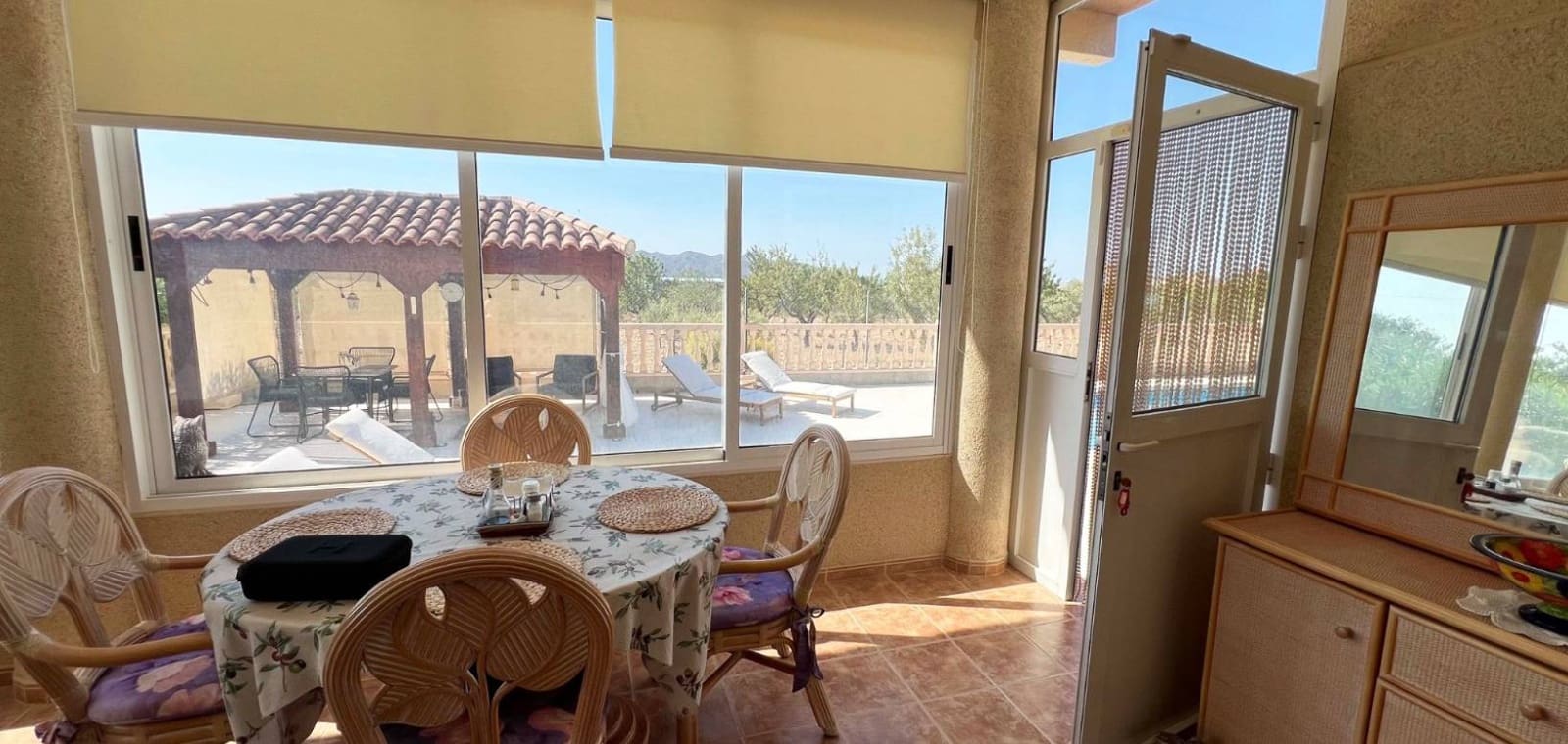 3 soverom Villa til salgs i Macisvenda med svømmebasseng garasje - € 295 000 (Ref: 9205485)