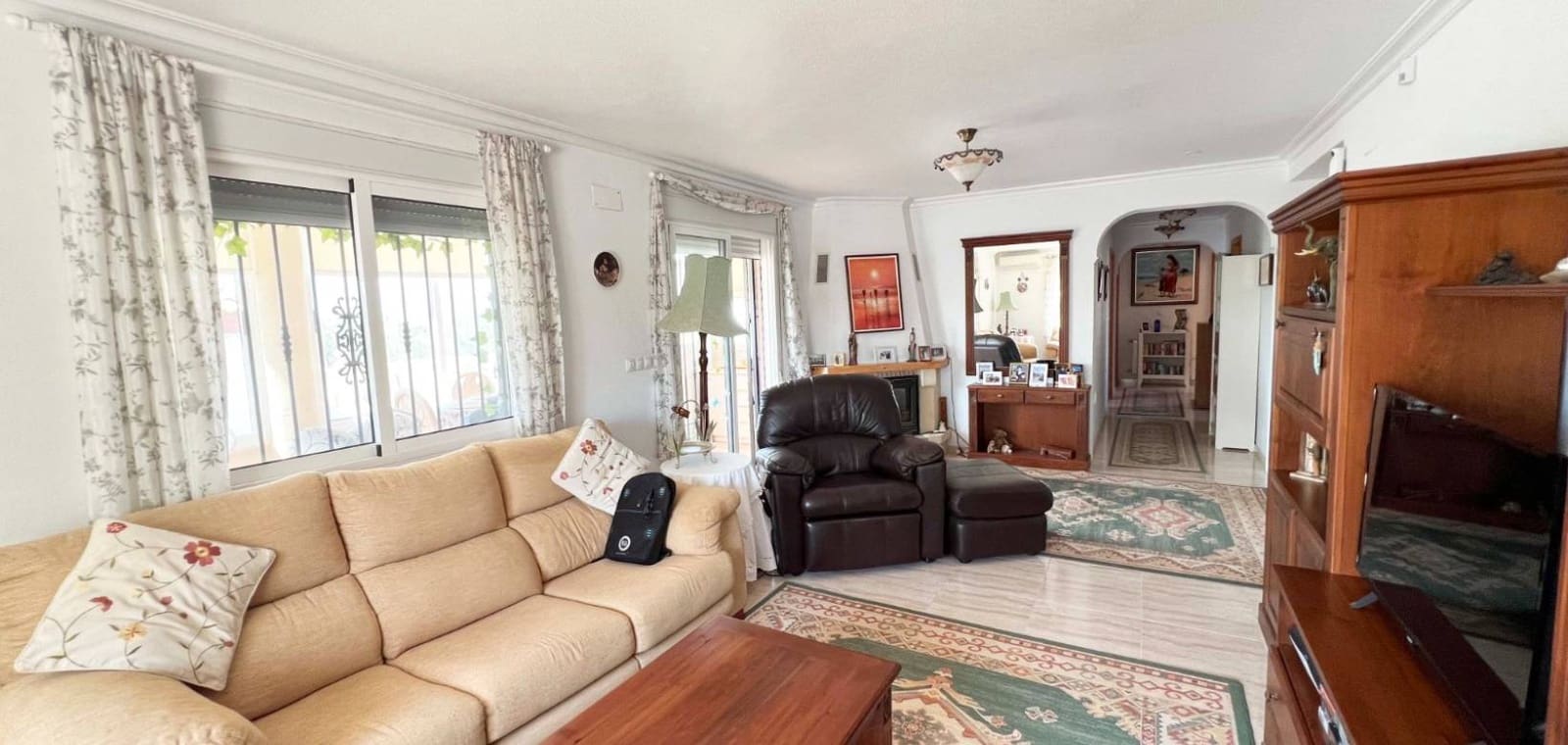 3 soverom Villa til salgs i Macisvenda med svømmebasseng garasje - € 295 000 (Ref: 9205485)