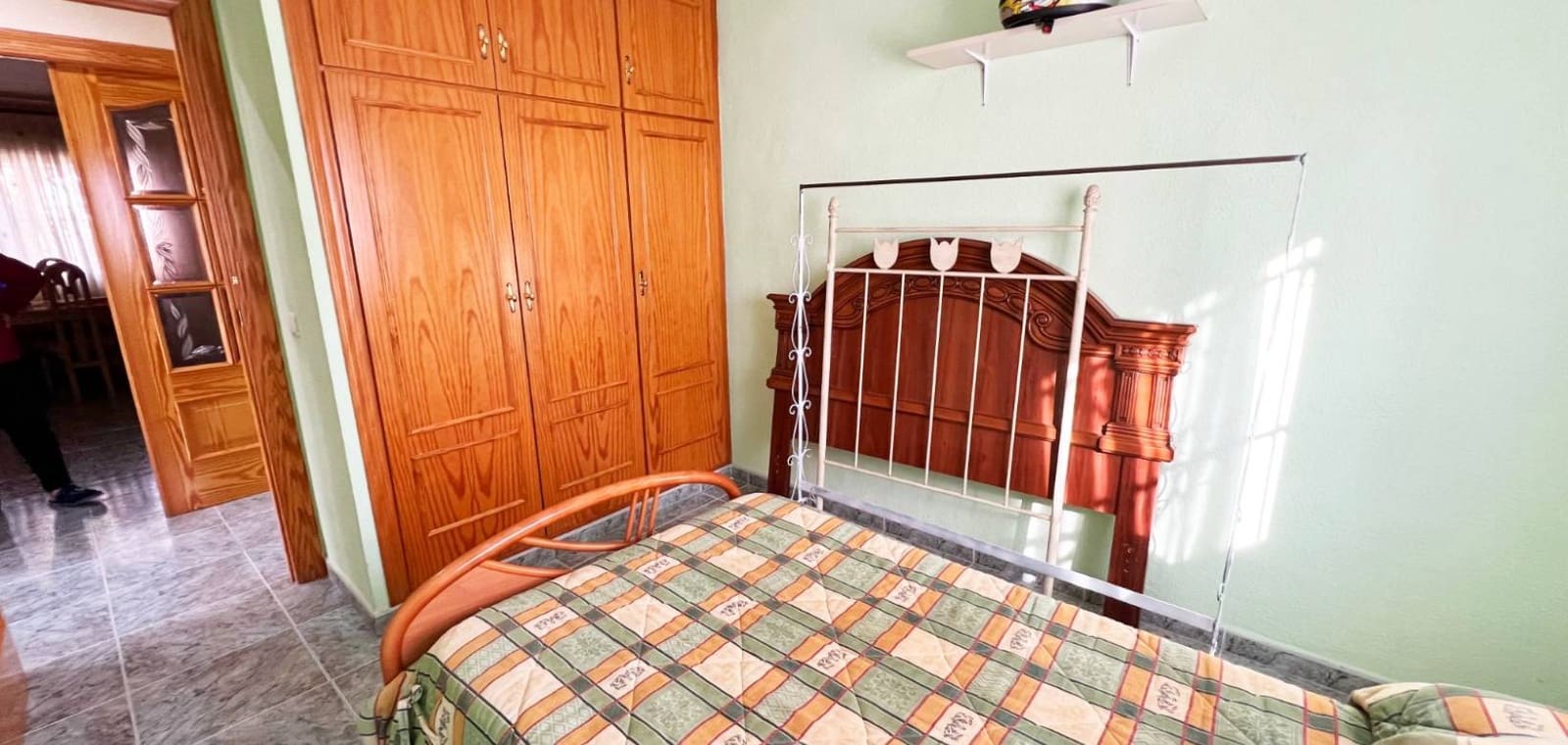 4 bedroom Villa for sale in La Romana with pool - € 320,000 (Ref: 9254231)