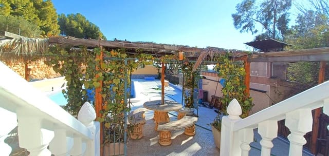 4 chambre Villa/Maison à vendre à La Romana avec piscine - 320 000 € (Ref: 9254231)