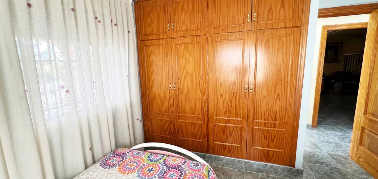 4 bedroom Villa for sale in La Romana with pool - € 320,000 (Ref: 9254231)