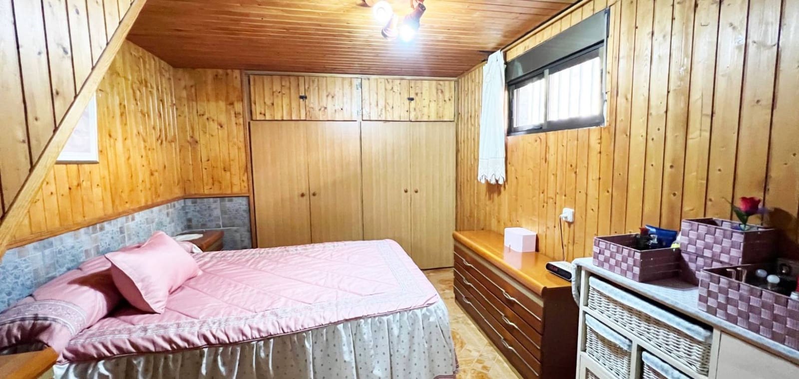 4 bedroom Villa for sale in La Romana with pool - € 320,000 (Ref: 9254231)