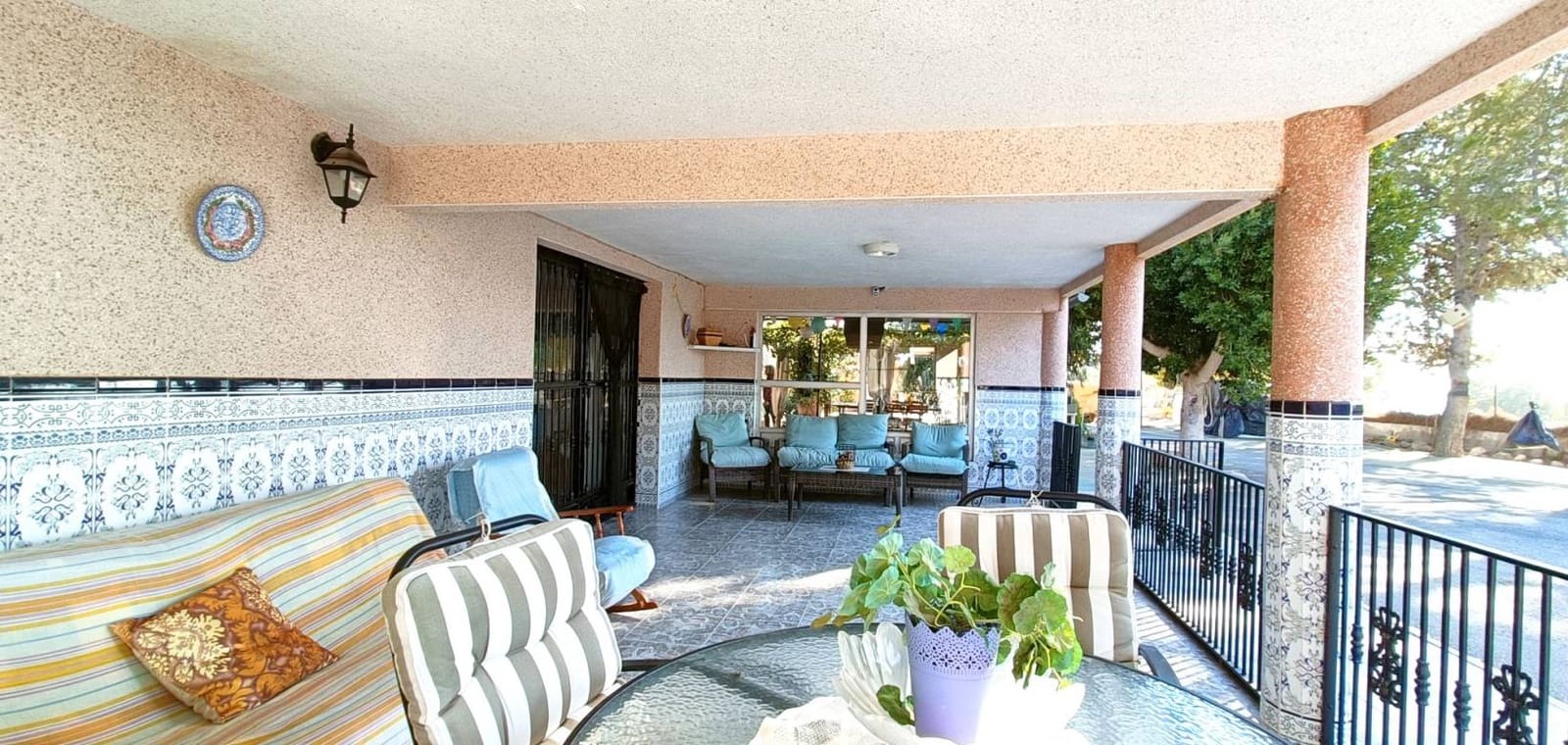 4 bedroom Villa for sale in La Romana with pool - € 320,000 (Ref: 9254231)