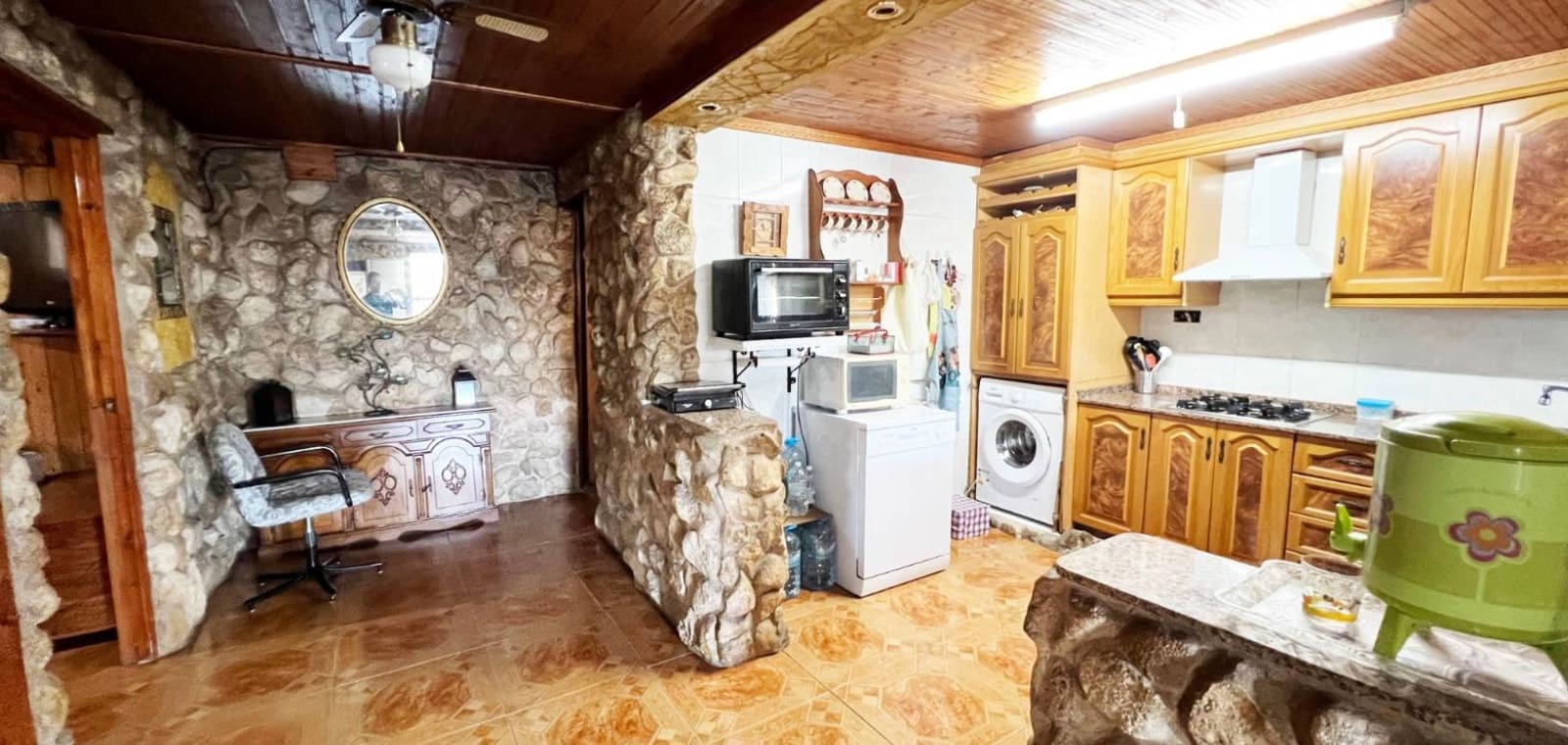 4 bedroom Villa for sale in La Romana with pool - € 320,000 (Ref: 9254231)