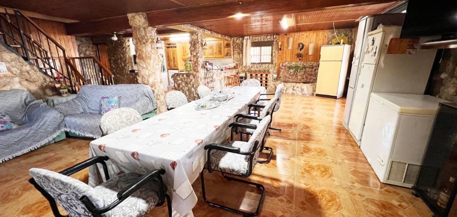 4 bedroom Villa for sale in La Romana with pool - € 320,000 (Ref: 9254231)