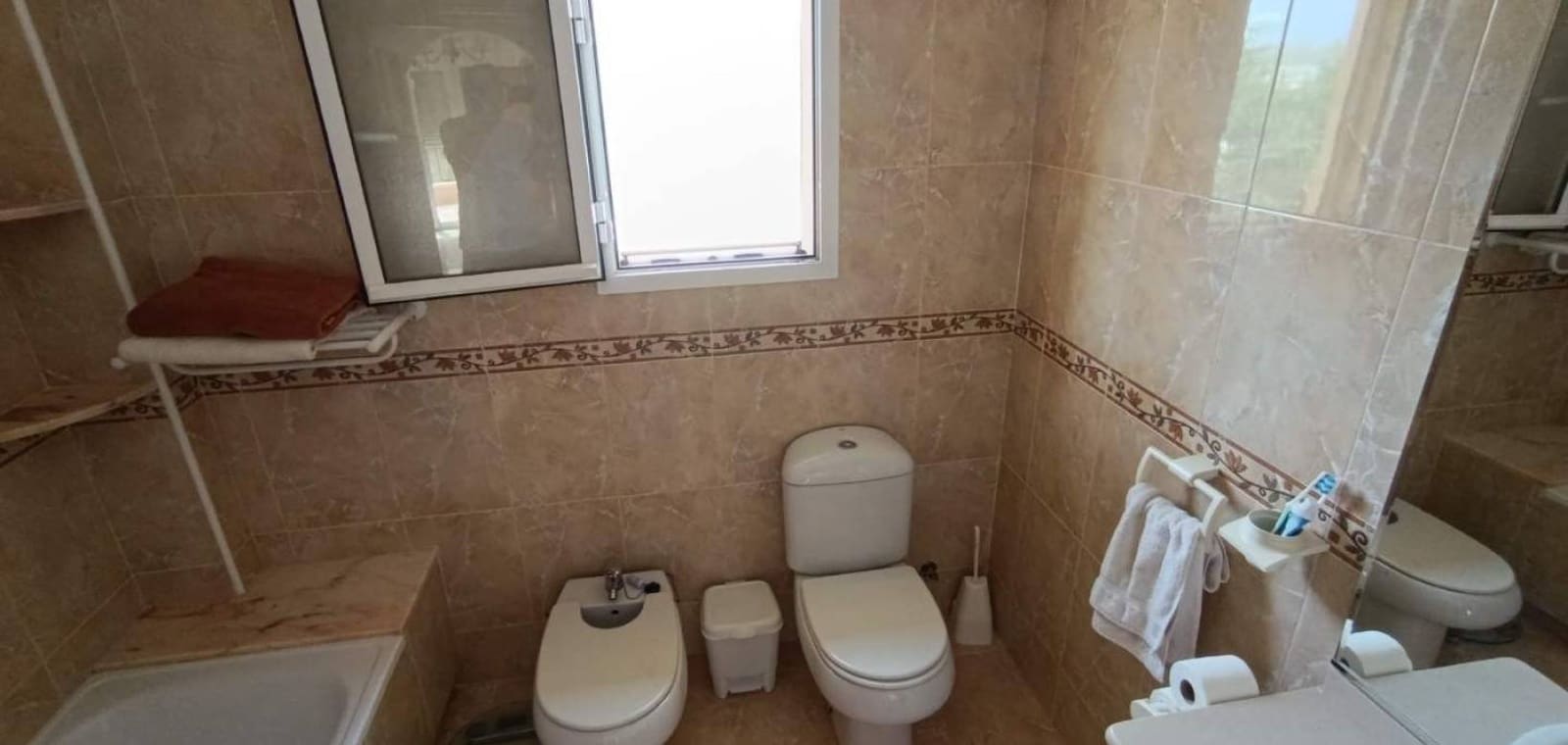 3 slaapkamer Villa te koop in Hondon de las Nieves met zwembad - € 260.000 (Ref: 9292314)