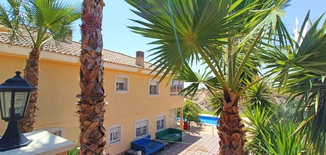 5 soveværelse Villa til salg i Abanilla med swimmingpool - € 392.000 (Ref: 9297106)