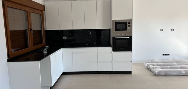 3 quarto Moradia para venda em Pinoso com piscina garagem - 389 000 € (Ref: 9319684)