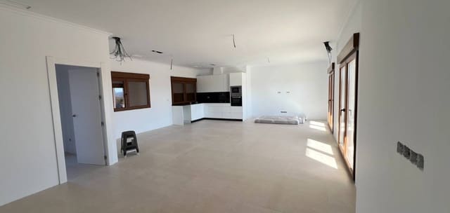 3 quarto Moradia para venda em Pinoso com piscina garagem - 389 000 € (Ref: 9319684)