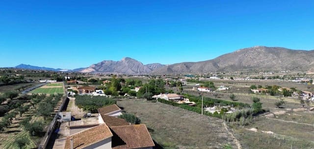 Chalet de 3 habitaciones en Hondón de los Frailes en venta con garaje - 170.000 € (Ref: 9353822)