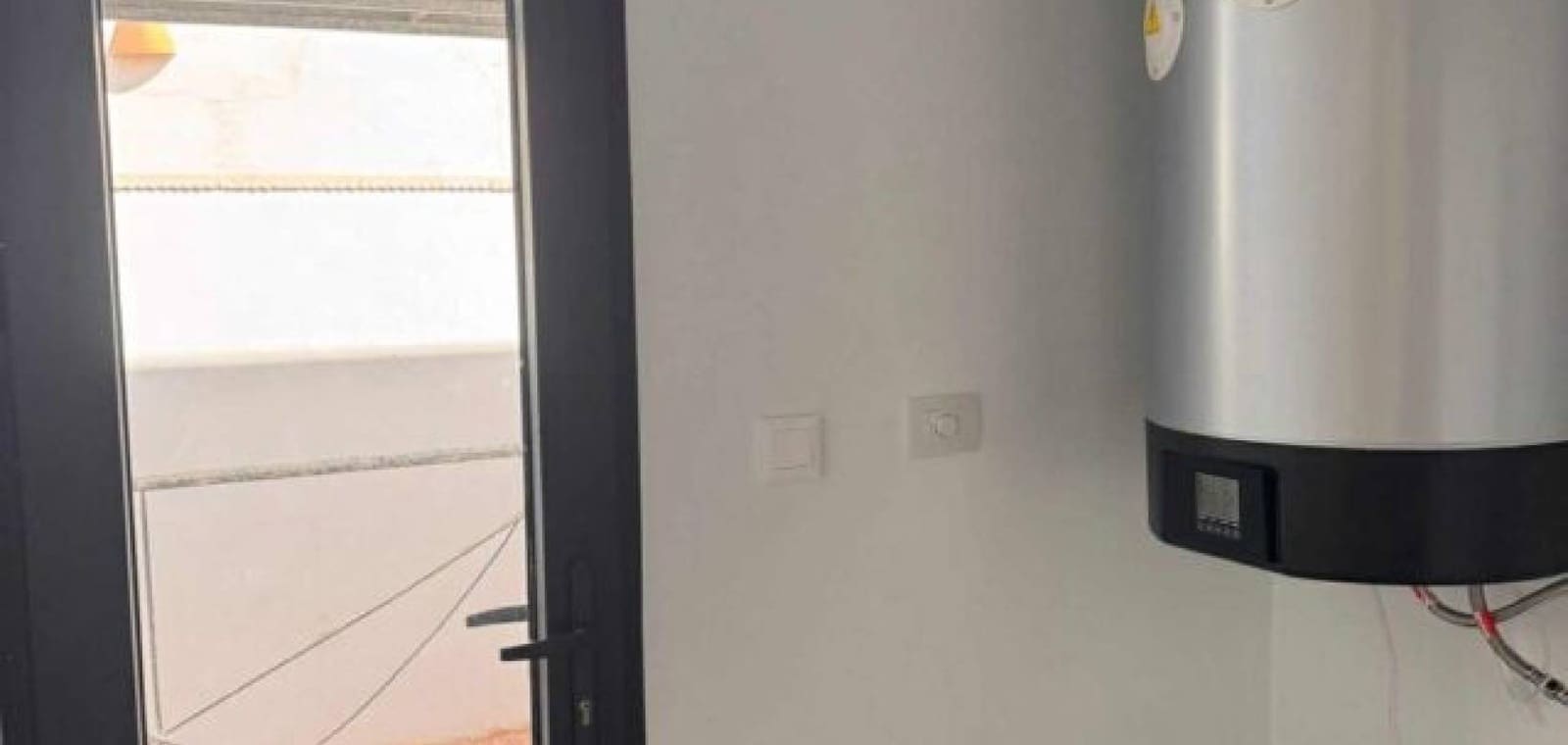 3 bedroom Semi-detached Villa for sale in La Romana with pool - € 270,000 (Ref: 9412937)