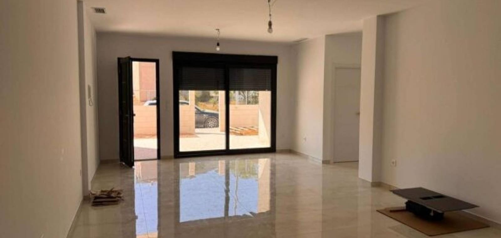 3 bedroom Semi-detached Villa for sale in La Romana with pool - € 270,000 (Ref: 9412937)