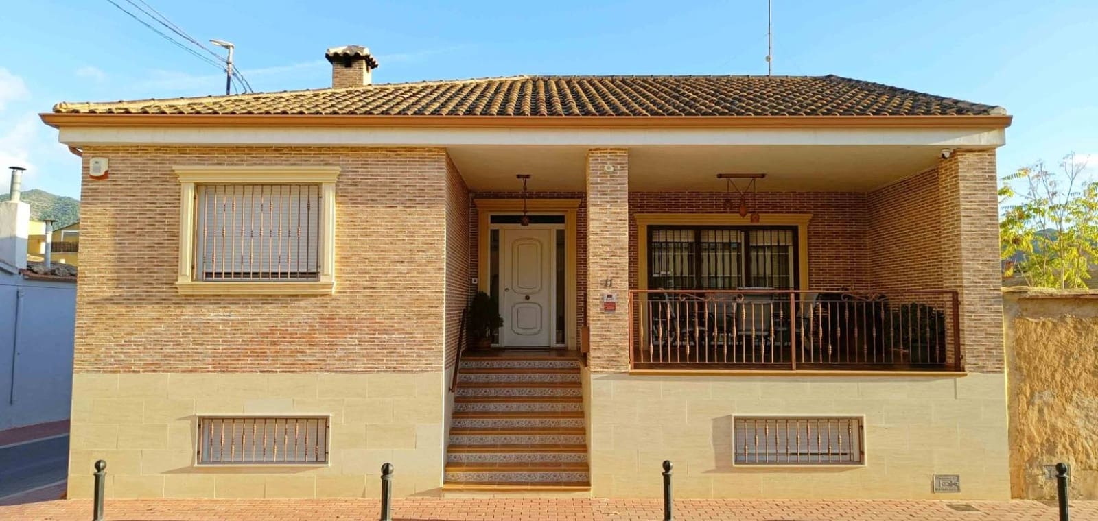 4 slaapkamer Huis te koop in Hondon de los Frailes met garage - € 398.000 (Ref: 9417715)