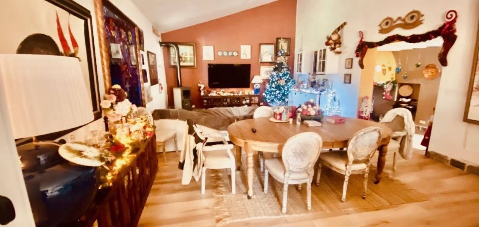 4 bedroom Villa for sale in La Romana with pool - € 339,000 (Ref: 9426490)