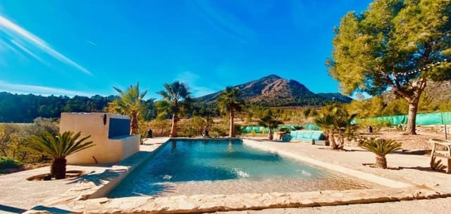 4 chambre Villa/Maison à vendre à La Romana avec piscine - 339 000 € (Ref: 9426490)