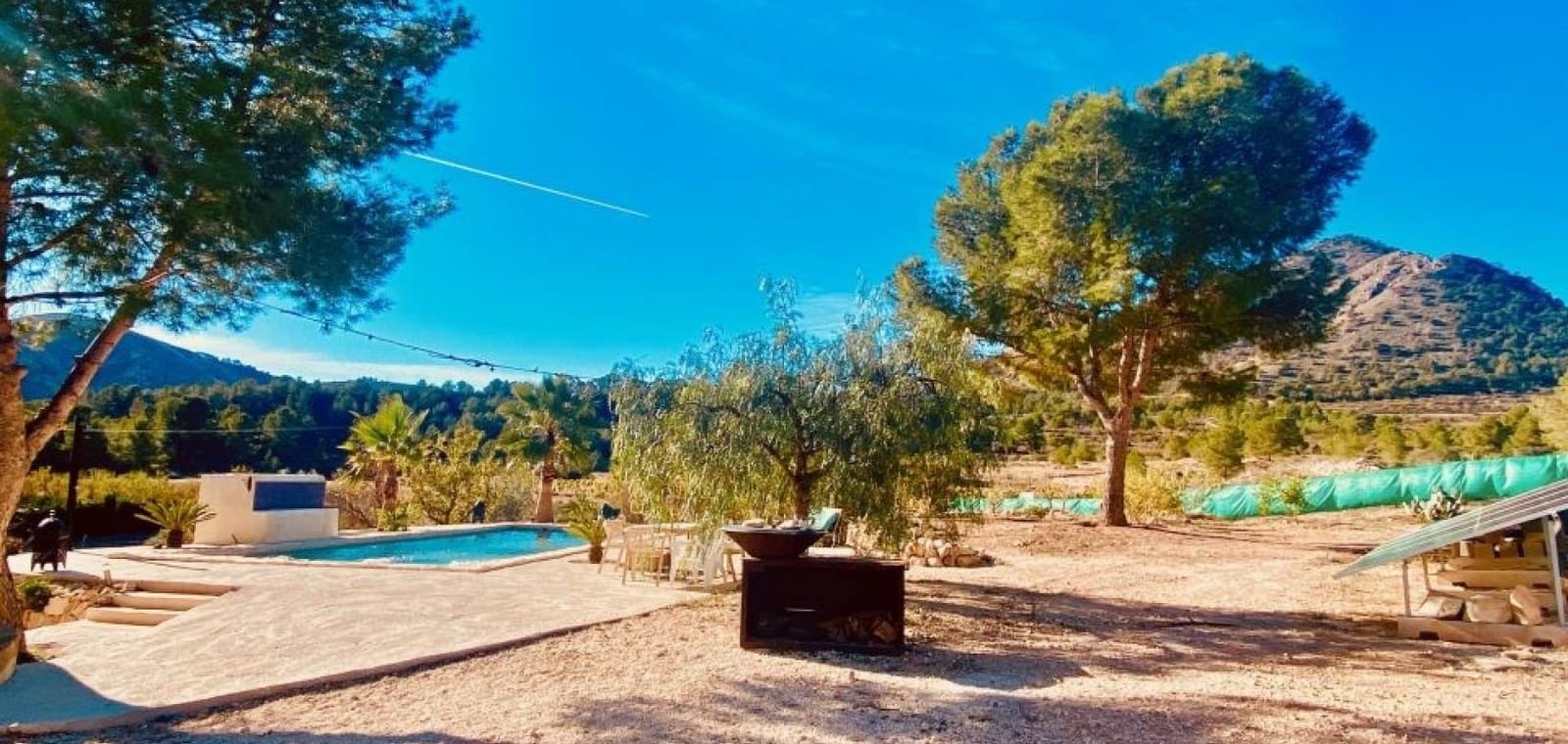 4 bedroom Villa for sale in La Romana with pool - € 339,000 (Ref: 9426490)