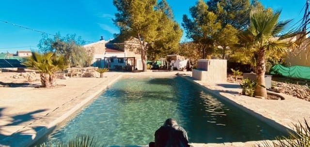 4 chambre Villa/Maison à vendre à La Romana avec piscine - 339 000 € (Ref: 9426490)