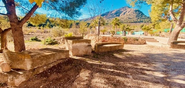 4 chambre Villa/Maison à vendre à La Romana avec piscine - 339 000 € (Ref: 9426490)