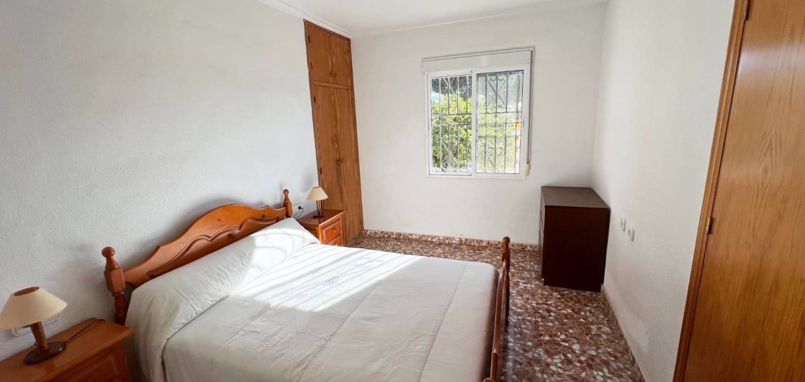 6 makuuhuone Huvila myytävänä paikassa Hondon de los Frailes mukana uima-altaan - 280 000 € (Ref: 9450564)