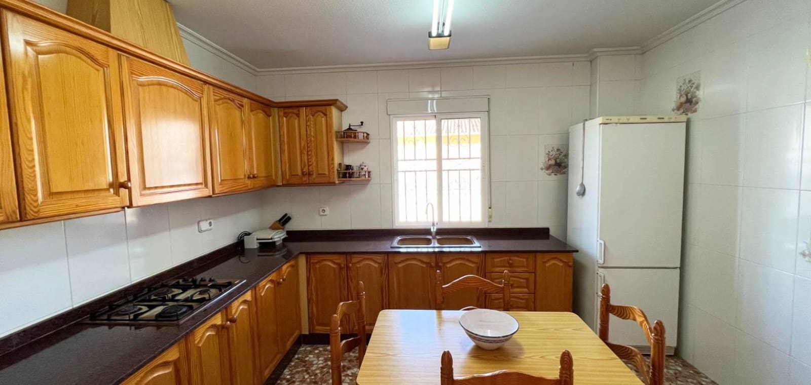 6 makuuhuone Huvila myytävänä paikassa Hondon de los Frailes mukana uima-altaan - 280 000 € (Ref: 9450564)