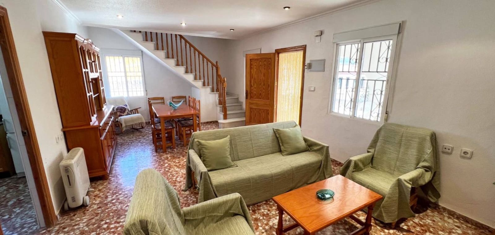 6 makuuhuone Huvila myytävänä paikassa Hondon de los Frailes mukana uima-altaan - 280 000 € (Ref: 9450564)